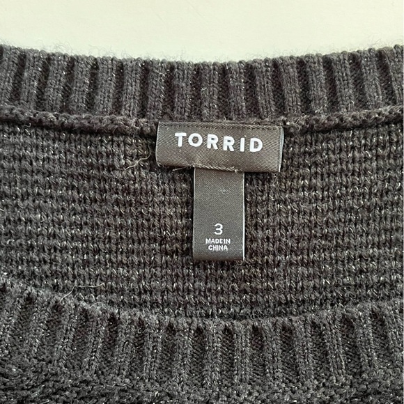 Torrid Black Cold-Shoulder Sweater size 3 - Picture 6 of 6
